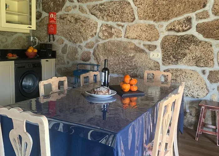 Casa Do Reguengo, Freigil Resende