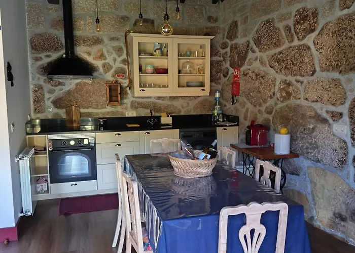 Casa Do Reguengo, Freigil Resende